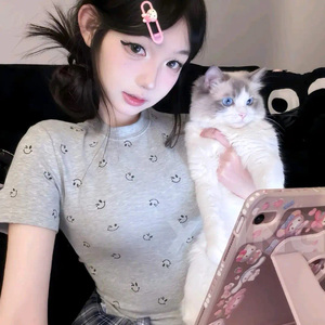 澳门宾利影视娱乐有限公司
