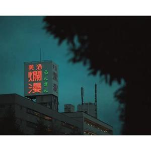 澳门宾利影视娱乐有限公司
